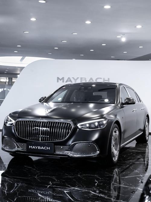 重庆1岚图汽车的售后服务让用户无忧出行，迈巴赫未来的豪华车趋势